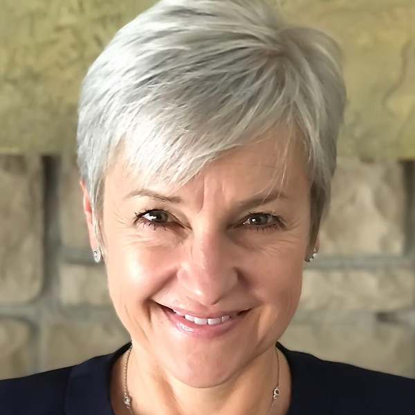 Portrait of Patty Fontneau